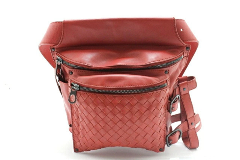 BOTTEGA VENETA Waist Crossbody Belt Bag Intrecciato